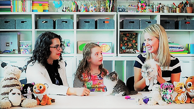 Mieshelle Nagelschneider with a two Kittens and a Little Girl and a Veterinarian 7 | Mieshelle Nagelschneider | Cat Behaviorist